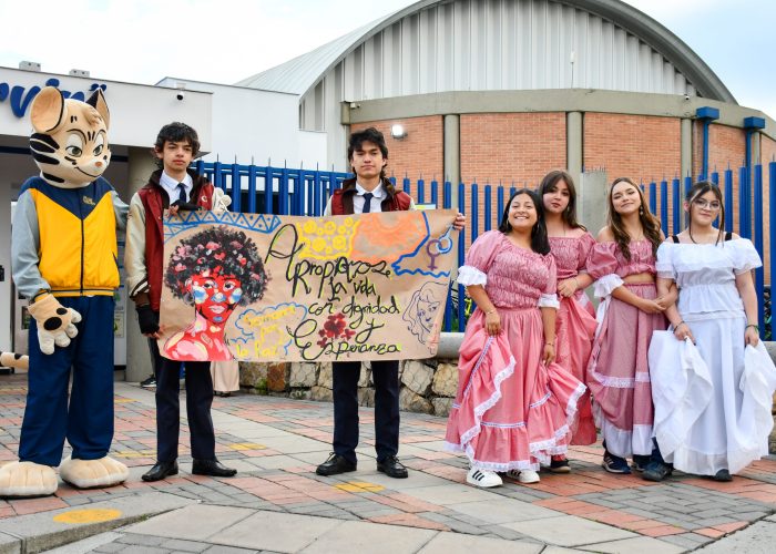 El Colegio Santa Luisa se une a la Semana por la Paz 2025