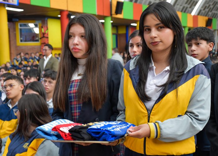 El Colegio Santa Luisa dio apertura a la Semana por la Paz con una Eucaristía