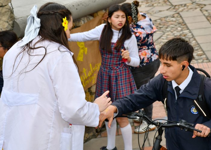 El Colegio Santa Luisa conmemoró el Día de la Prevención del Suicidio