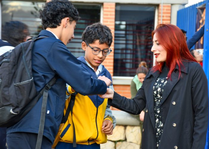 El Colegio Santa Luisa da apertura a la Semana por la Paz