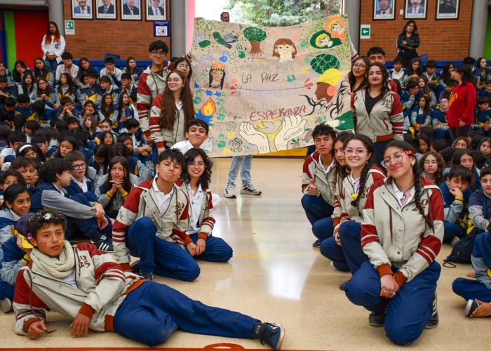 Cierre de la Semana por la Paz en el Colegio Santa Luisa