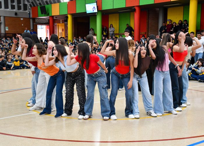 Celebración Cumpleaños N.º 58 Colegio Santa Luisa