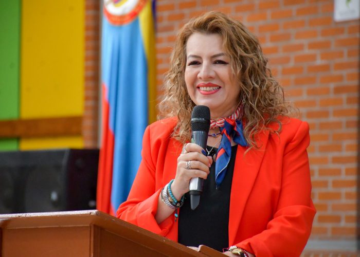 Escuela de Padres "Entre bacterias y emociones"