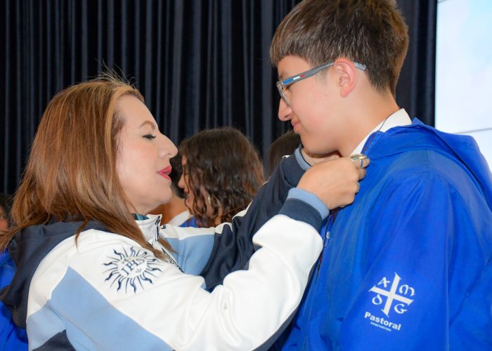 Comunidad Santa Luisa vivió significativa conmemoración de la Semana Mayor