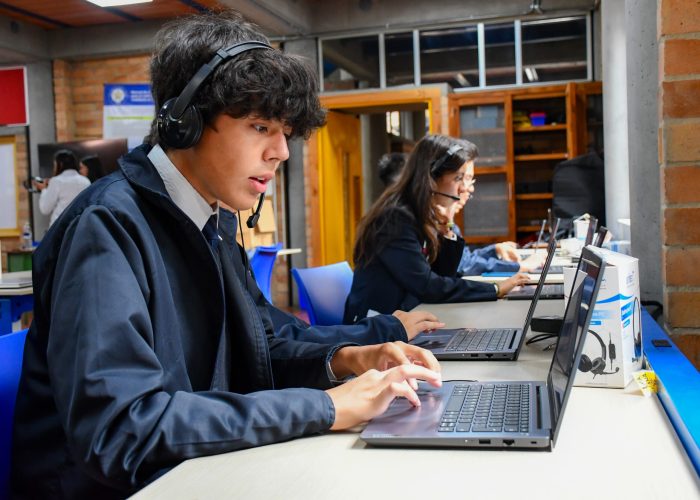 Inmersión Virtual con OAK School de Chicago