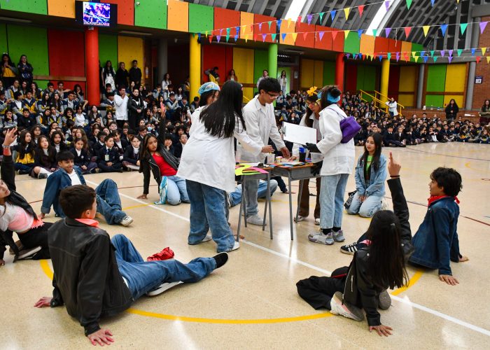 El Colegio Santa Luisa celebró la Feria Ambiental