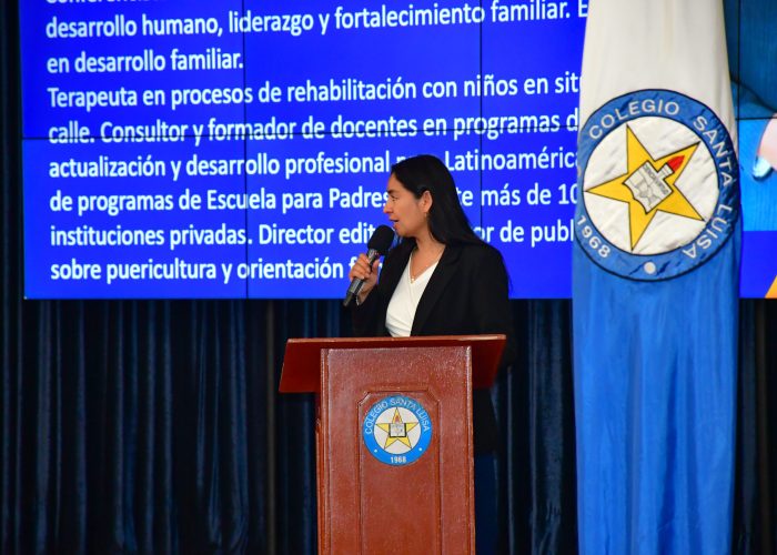 Escuela de Padres, límites, amor y estrategias para acompañar a nuestros hijos/as