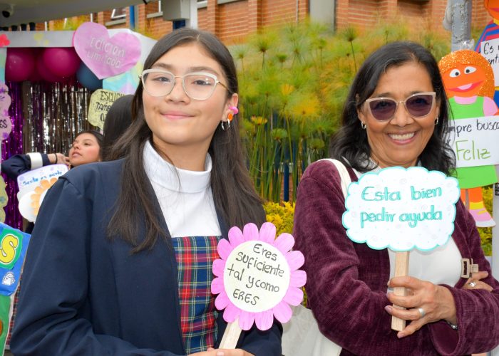 Familias fortalecen la educación emocional en jornada liderada por el SAE