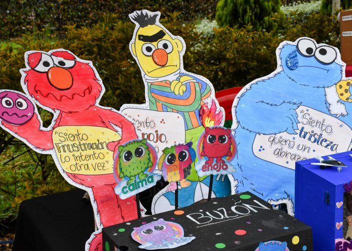 Familias fortalecen la educación emocional en jornada liderada por el SAE