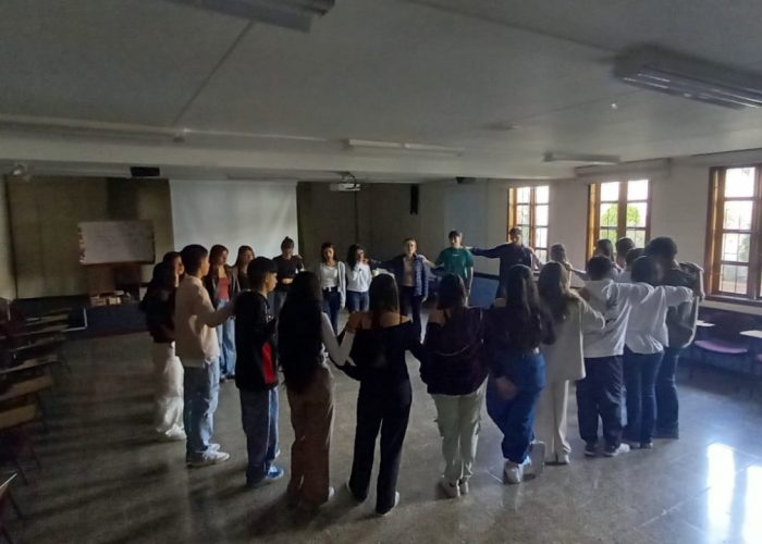 Somos la Casa para todos: Retiros de grado décimo