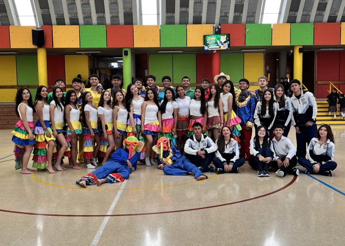 Con gratitud celebramos el Día del Maestro en el Colegio Santa Luisa