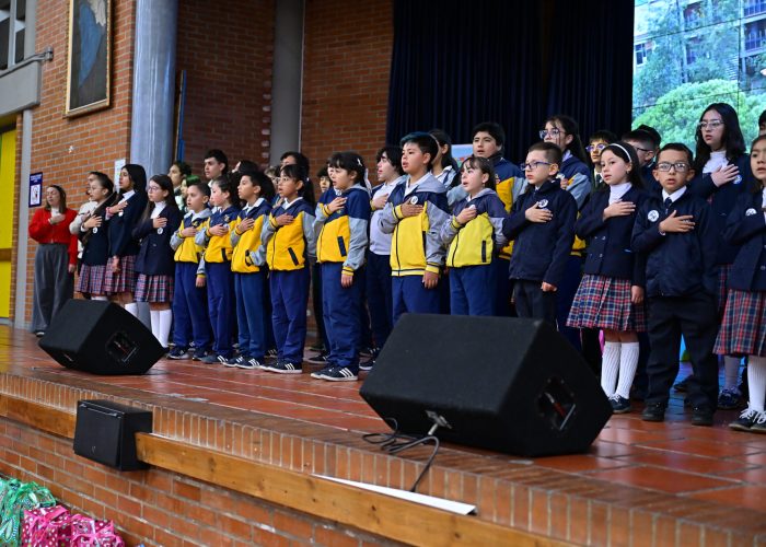 Un homenaje a la vocación, el compromiso y gratitud por nuestra Rectora, Beryeny Rodríguez Arévalo