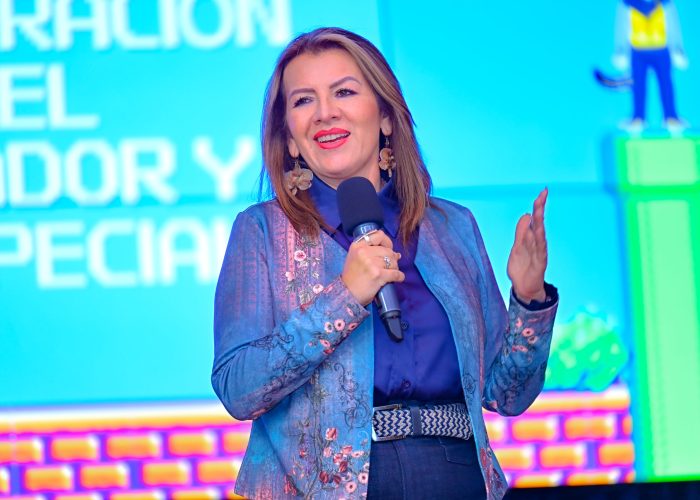 Un homenaje a la vocación, el compromiso y gratitud por nuestra Rectora, Beryeny Rodríguez Arévalo