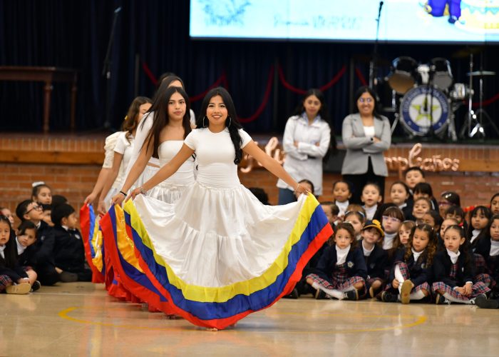 Celebración Cumpleaños N.º 58 Colegio Santa Luisa