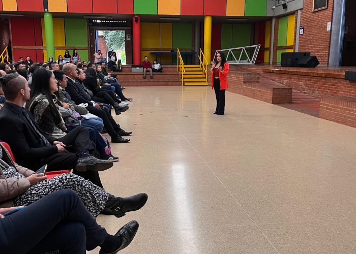 Fortalecimiento Académico en Grado 8°: Compromiso con la excelencia