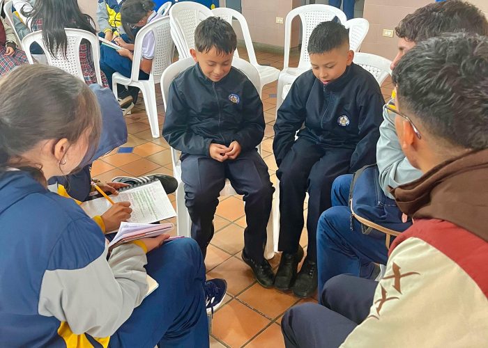 Comunidad Educativa participó activamente en los Foros Educativos Institucionales 2025