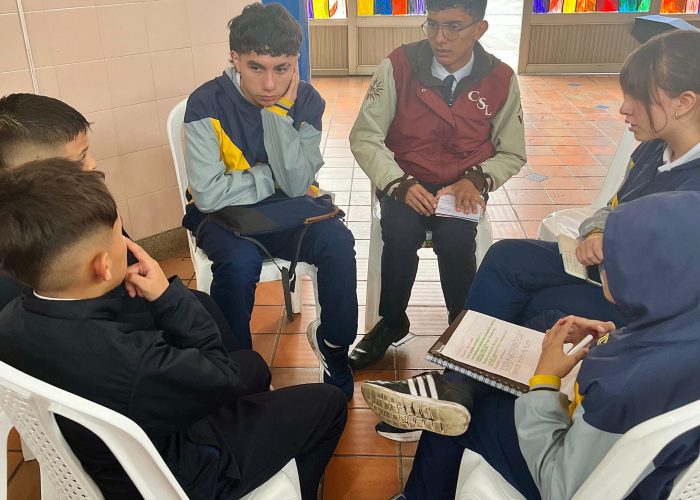 Comunidad Educativa participó activamente en los Foros Educativos Institucionales 2025