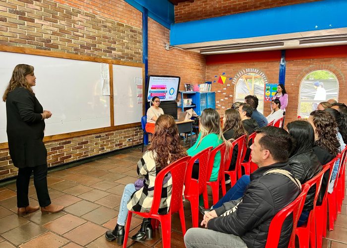Comunidad Educativa participó activamente en los Foros Educativos Institucionales 2025
