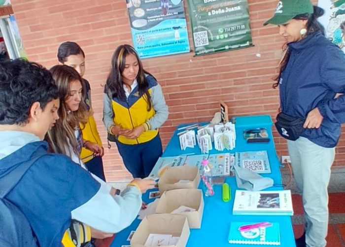 Estudiantes participaron en la Feria Colombiana de Educación Ambiental, realizada por Uniagraria