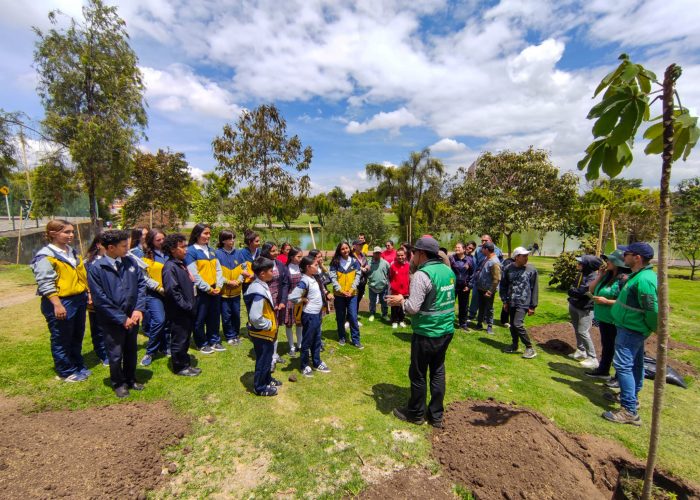 Nuestros estudiantes se unieron a la Jornada de Siembra por la Biodiversidad