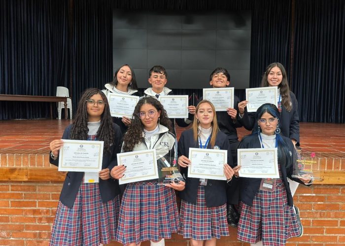 Participación de nuestros estudiantes en el IV Congreso de Filosofía del Colegio SBLM